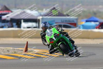 media/Oct-09-2022-SoCal Trackdays (Sun) [[95640aeeb6]]/Turn 2 (1110am)/